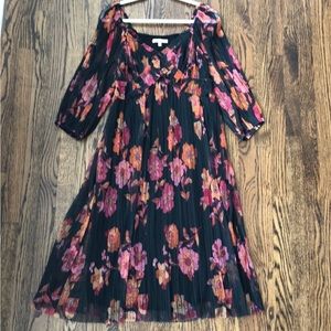 DR 2 70’s inspired floral pleated dress